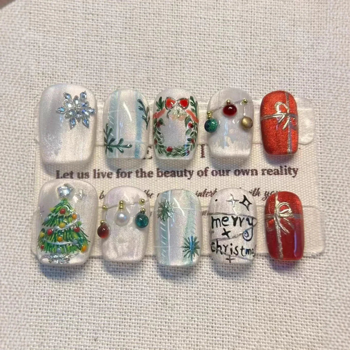 Press-On Nail Set Gold Holiday Designs Glue-Free