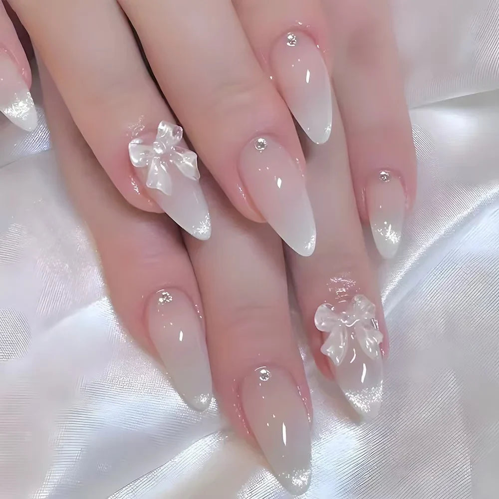 Press-On Nail Set Holiday Designs No-Glue & Lightweight