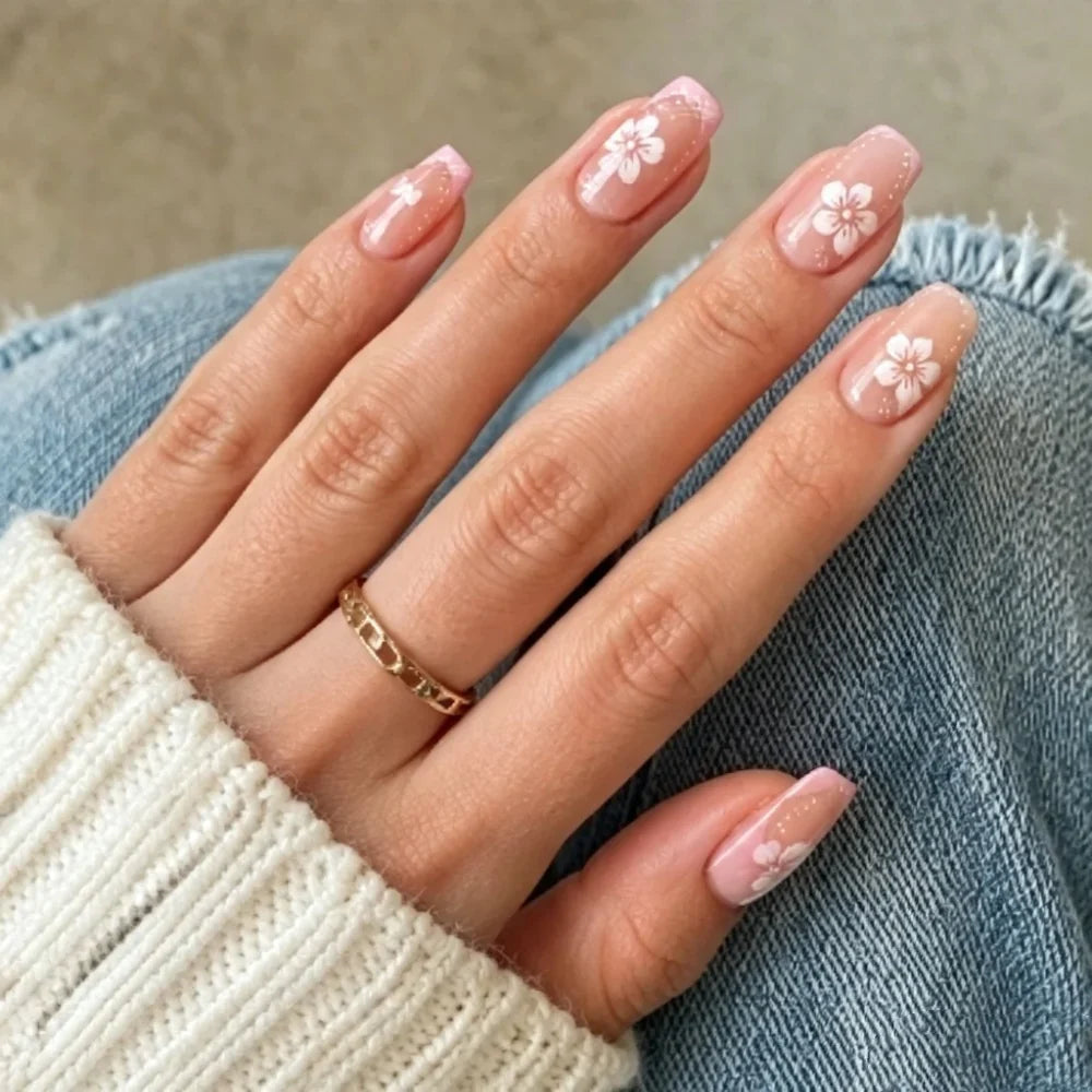 Press-On Nails Festive Designs Gel Polish & Buffing Strips
