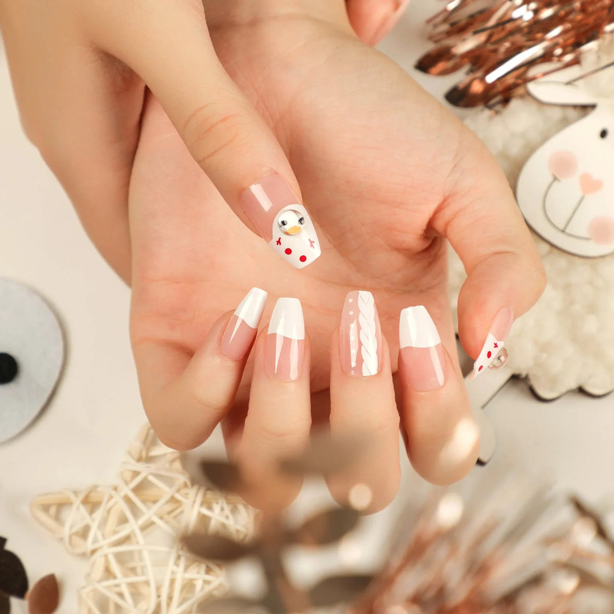 Press-On Nails Festive Snowman Design Self-Adhesive & Seamless Fit