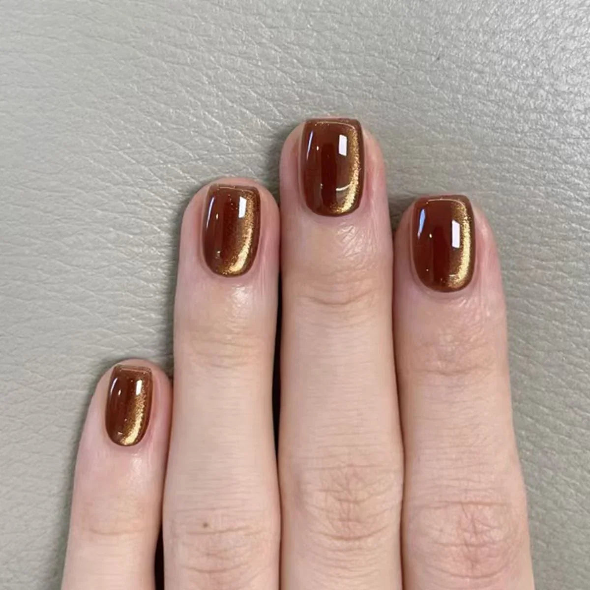 Press-On Nails Holiday Designs Peel-and-Press Comfortable Fit