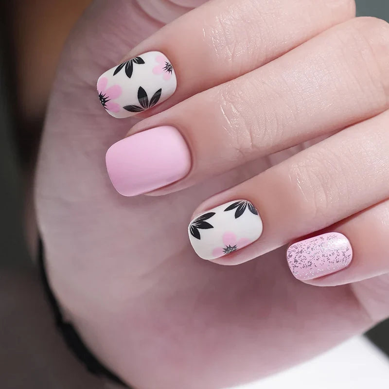 Press-On Nails Peel-And-Press Holiday Gel Finish