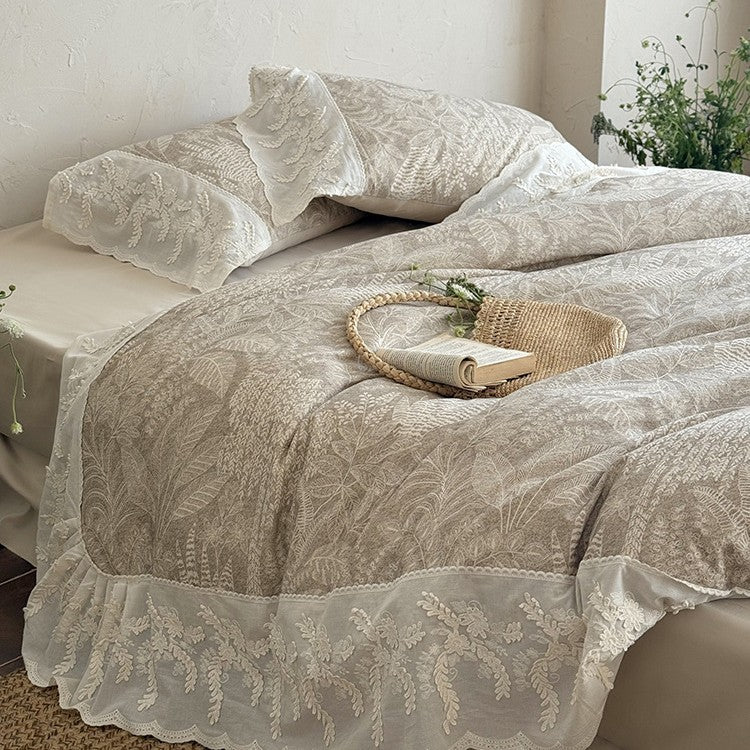Quilt Set Botanical Jacquard Embroidered Lace Ruffle 4-Piece