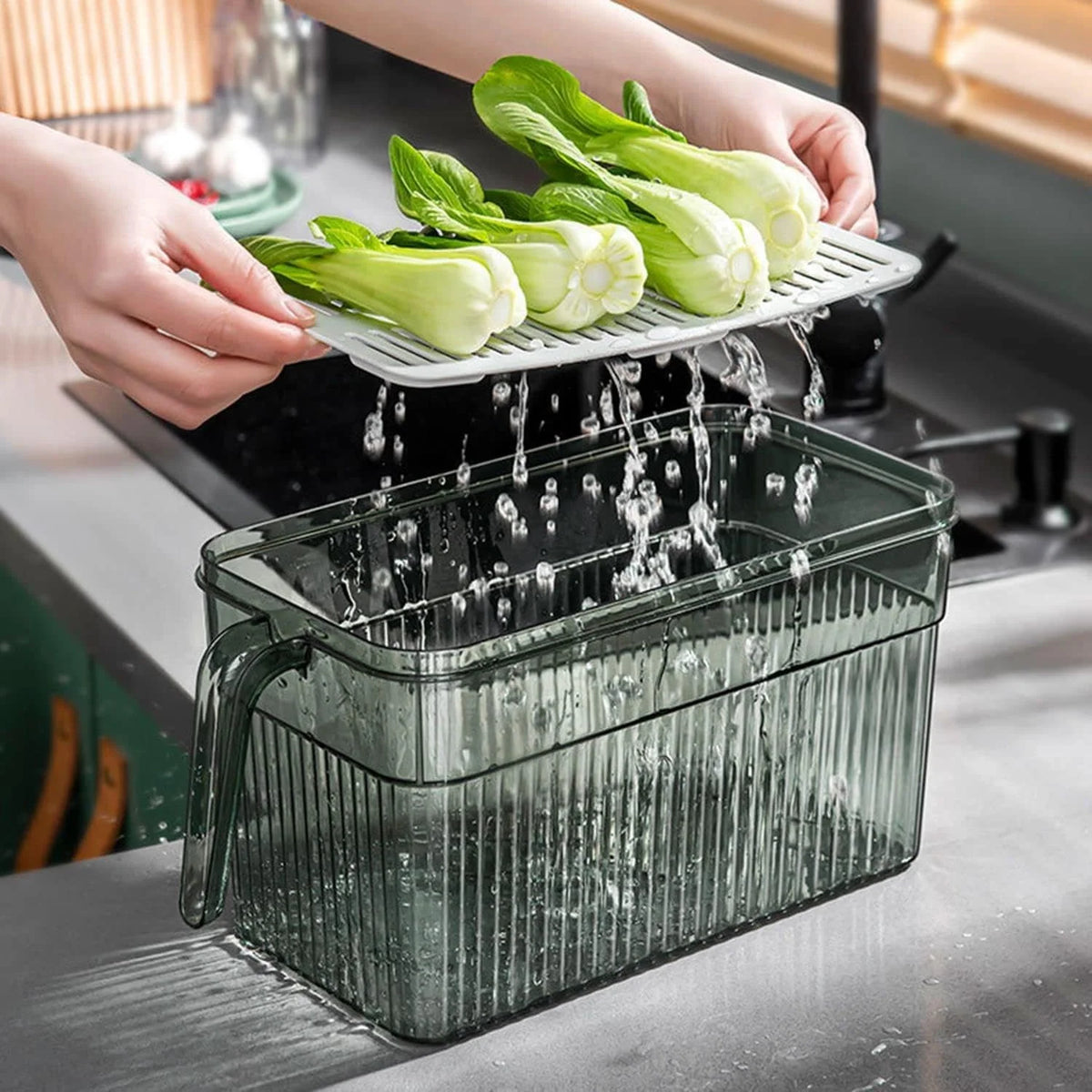 Refrigerator Storage Bin Stackable Transparent Ventilated With Drainage