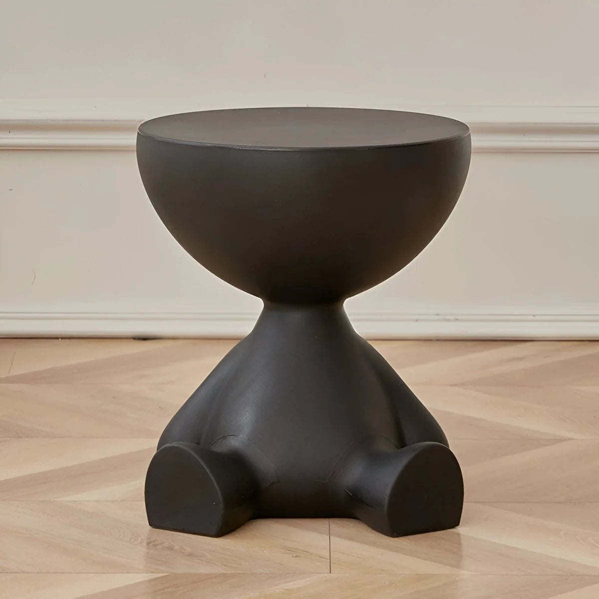 Round Coffee Table Lightweight Durable Plastic Compact Design