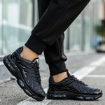 Safety Sneakers Reinforced Toe Puncture-Resistant Sole Slip-Resistant Tread