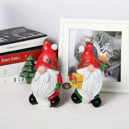 Santa Figurine Moisture-Resistant Tabletop With Accessories