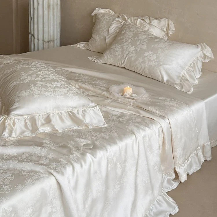 Satin Bedding Set Floral Jacquard & Ruffled Hem 4-Piece