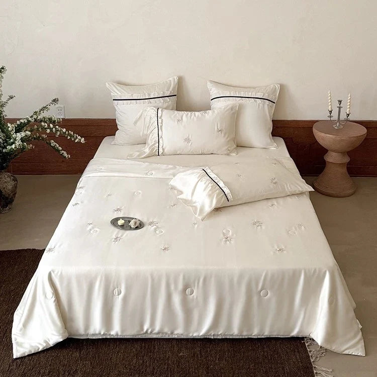 Satin Bedding Set Temperature-Regulating Floral Embroidery