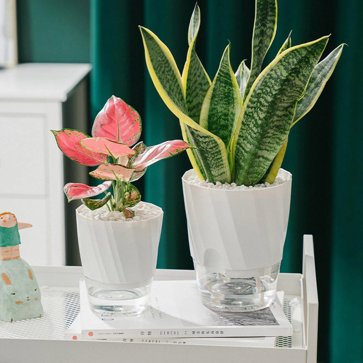 Self-Watering Planter Built-In Water Reservoir Lightweight Plastic