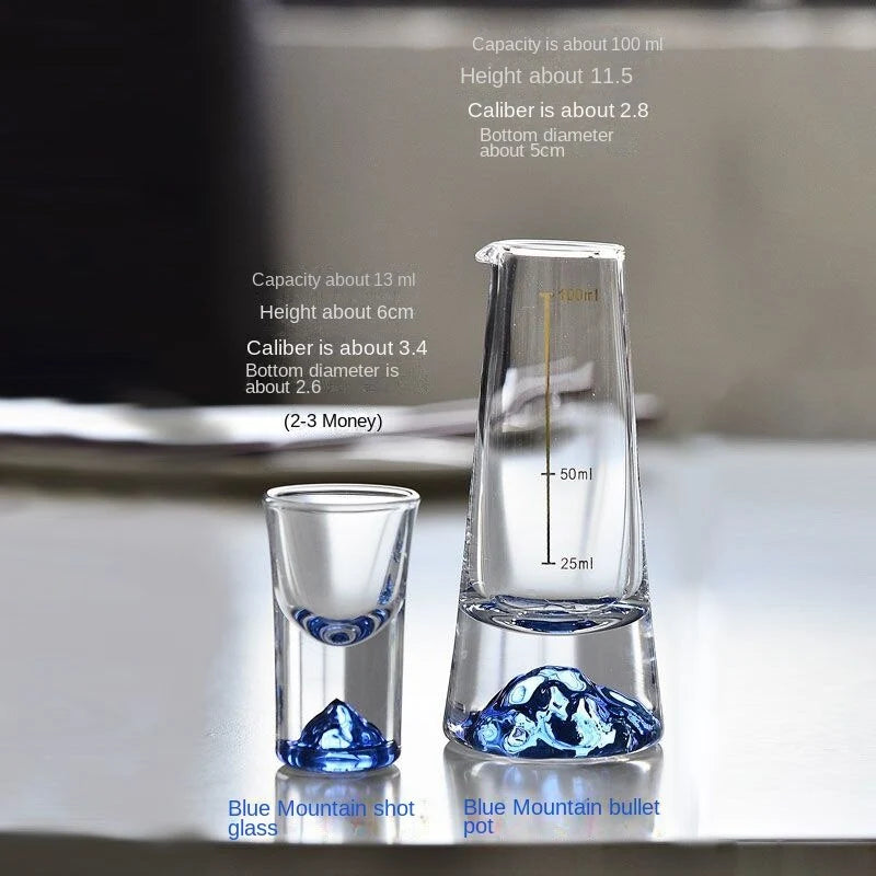 Shot Glass Set Lead-Free Mountain Design With Pourer