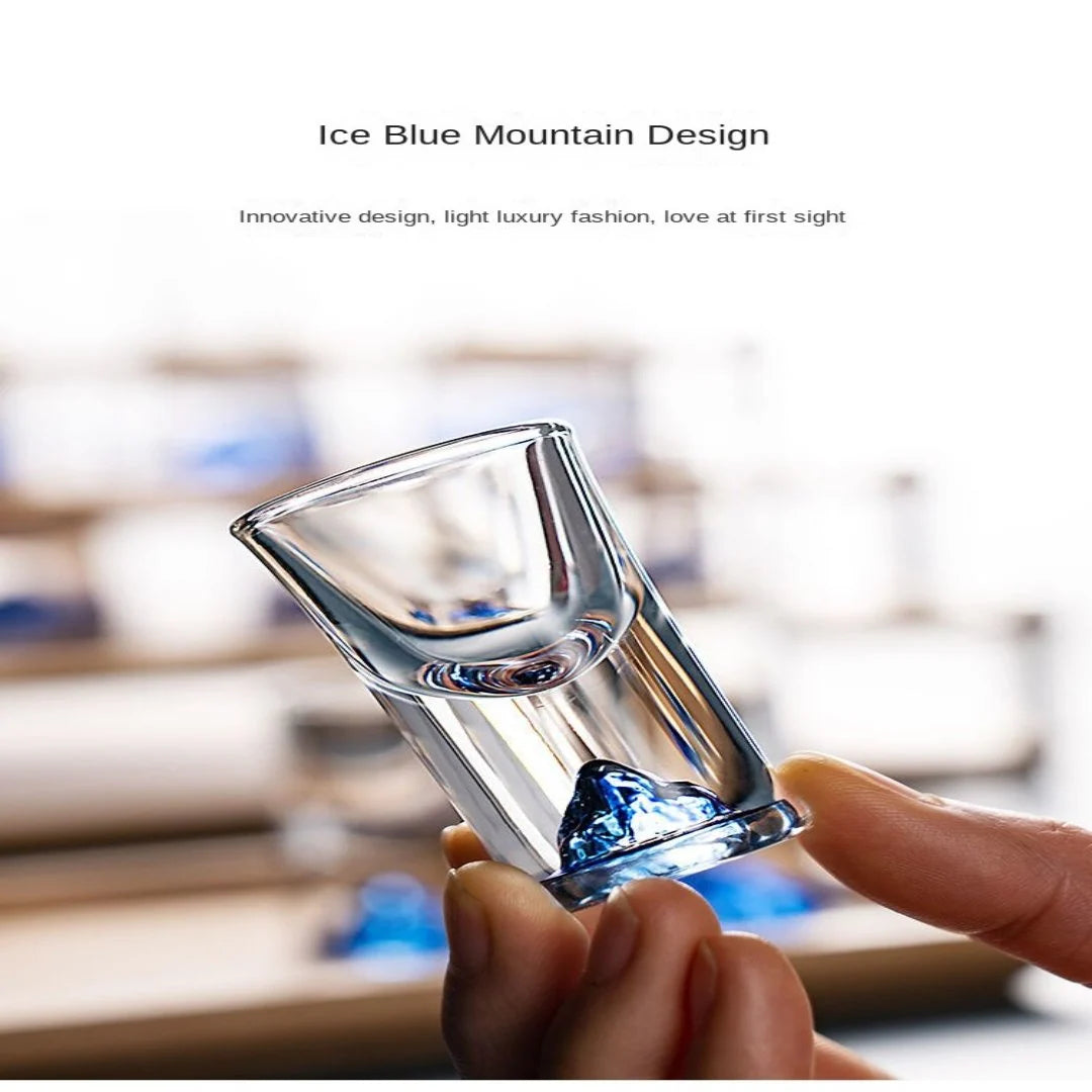 Shot Glass Set Lead-Free Mountain Design With Pourer