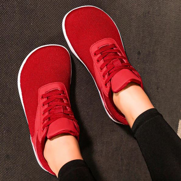 Sneakers Wide Toe Box Flexible Rubber Sole