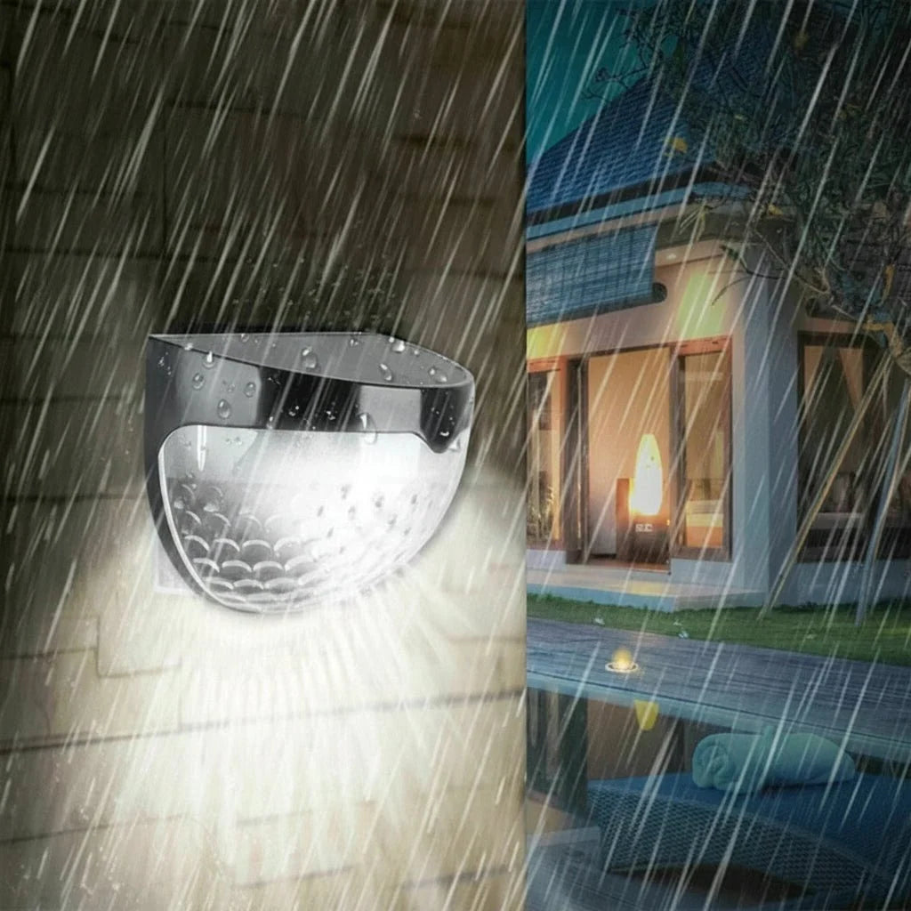 Solar Fence Light Solar-Powered Dusk-to-Dawn Weather-Resistant