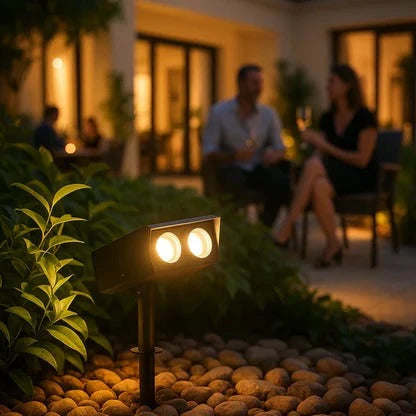 Solar Spotlight Adjustable Zoom RGB & Warm White