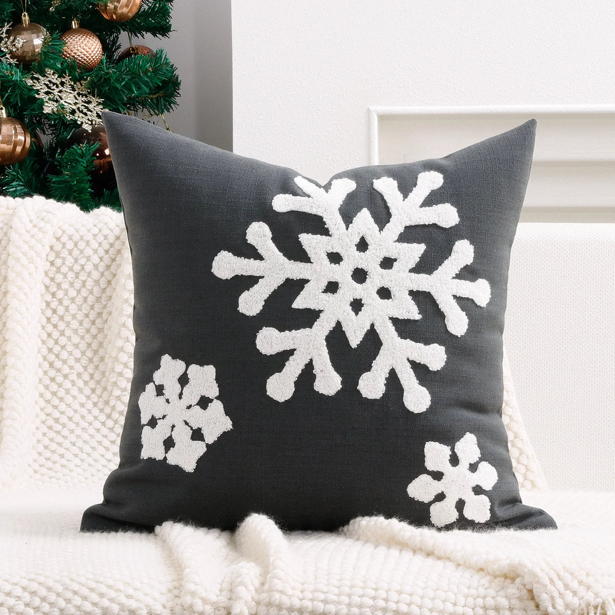 Square Pillow Cover Tufted Chenille Snowflake Hidden Zipper