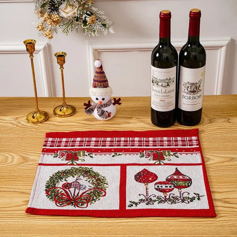 Tablecloth Christmas Tree Motif Durable & Machine Washable