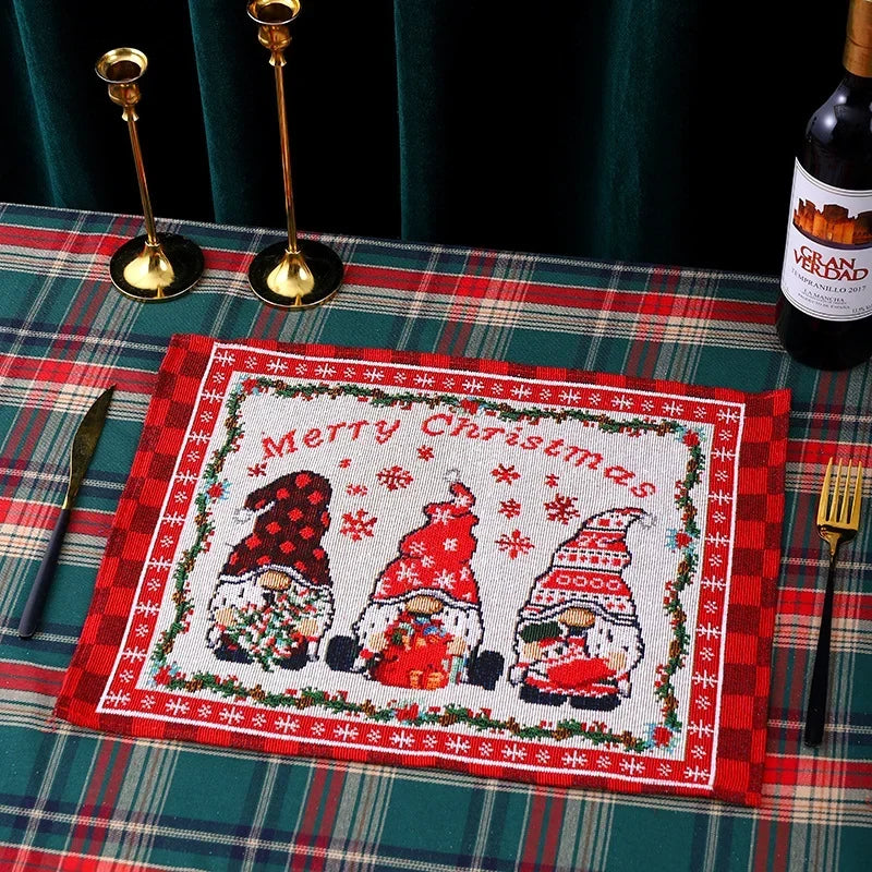 Tablecloth Santa Pattern Durable & Machine-Washable