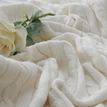 Throw Blanket Cable-Knit Design Machine-Washable Soft Yarn