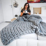 Throw Blanket Chunky Wool Plush & Warm