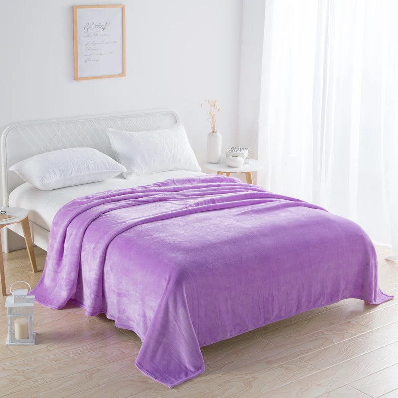 Throw Blanket Soft Velvet Lightweight Warmth Machine Washable