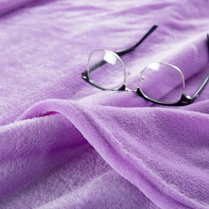 Throw Blanket Soft Velvet Lightweight Warmth Machine Washable