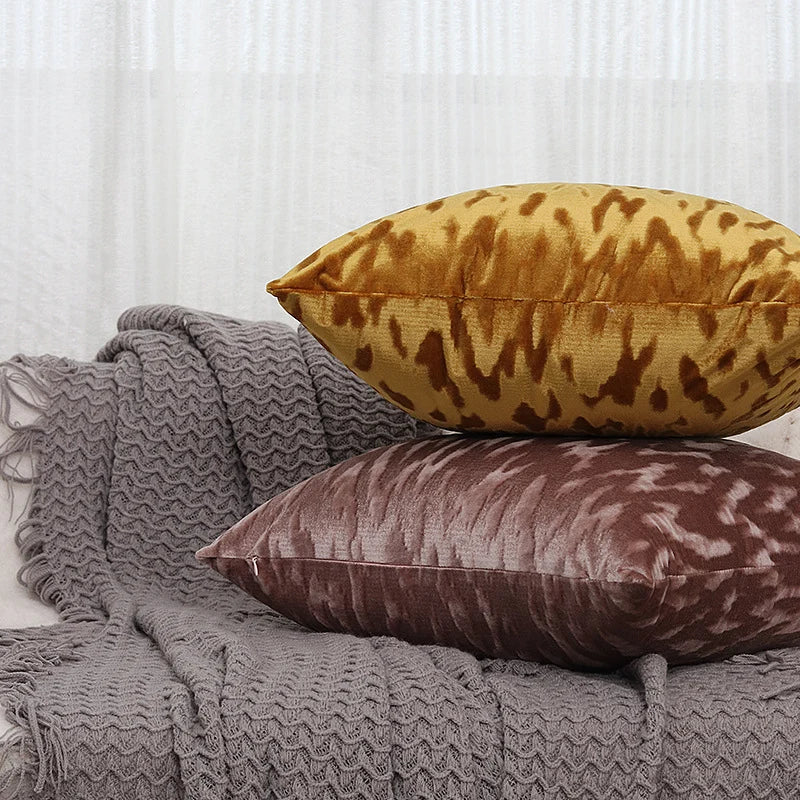 Throw Pillow Cover Low-Pile Velvet Embossed Jacquard Hidden Zipper