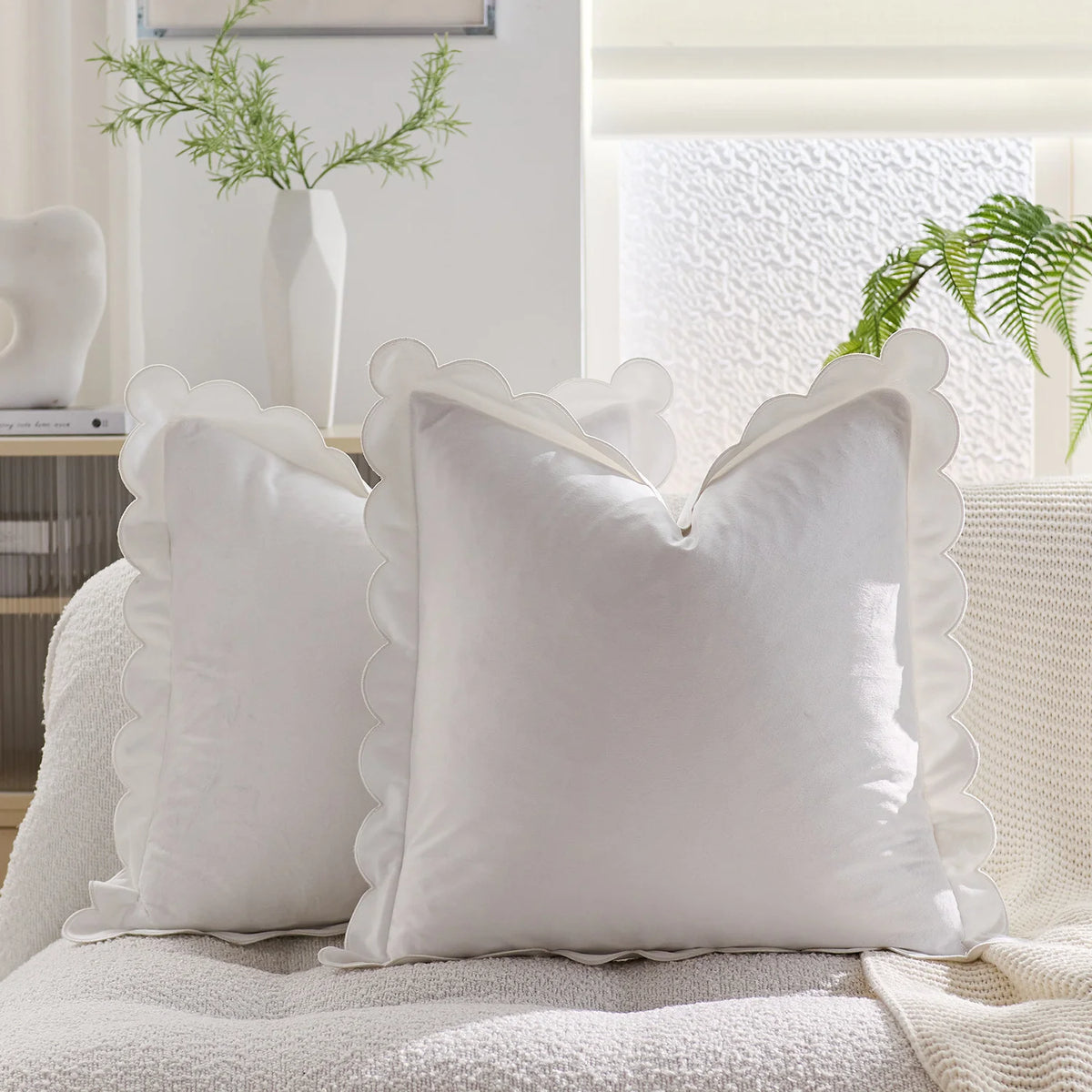 Throw Pillow Cover Plush Velvet Scalloped Trim Hidden Zipper