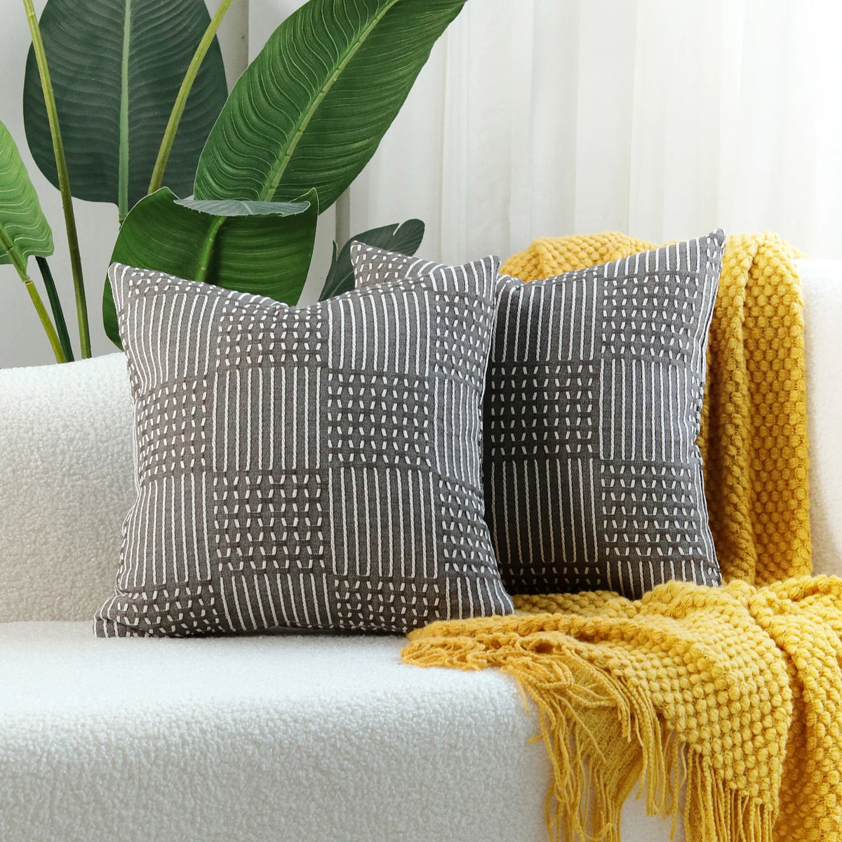 Throw Pillow Cover Stitched Geometric Cotton-Linen Hidden Zipper