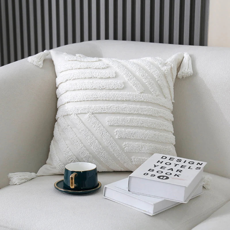 Throw Pillow High-Relief Tufted Cotton Removable Cover Corner Tassels