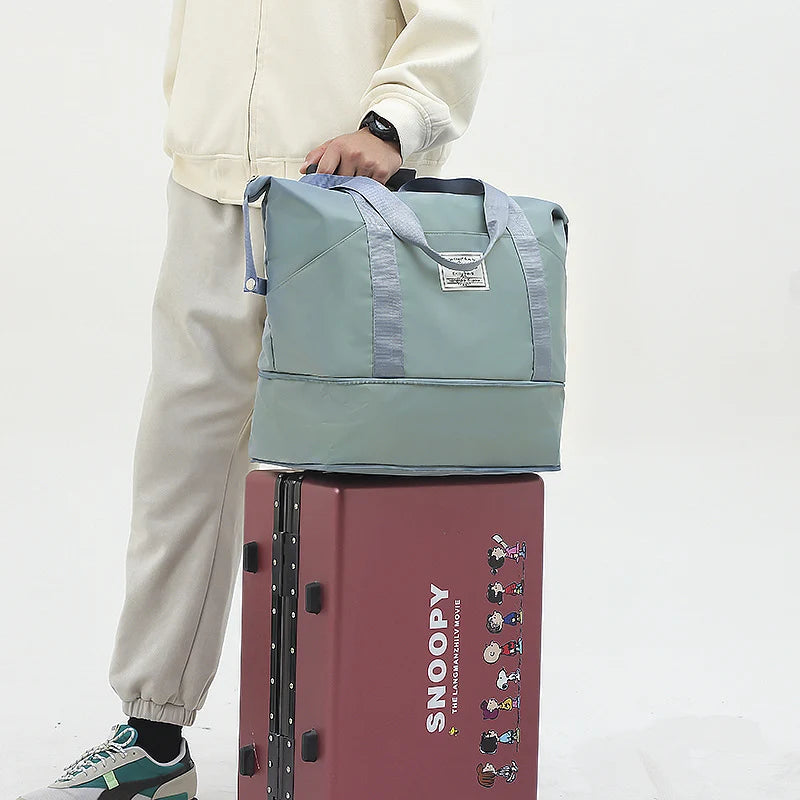 Travel Duffel Bag Large Capacity Water-Resistant Multiple Pockets