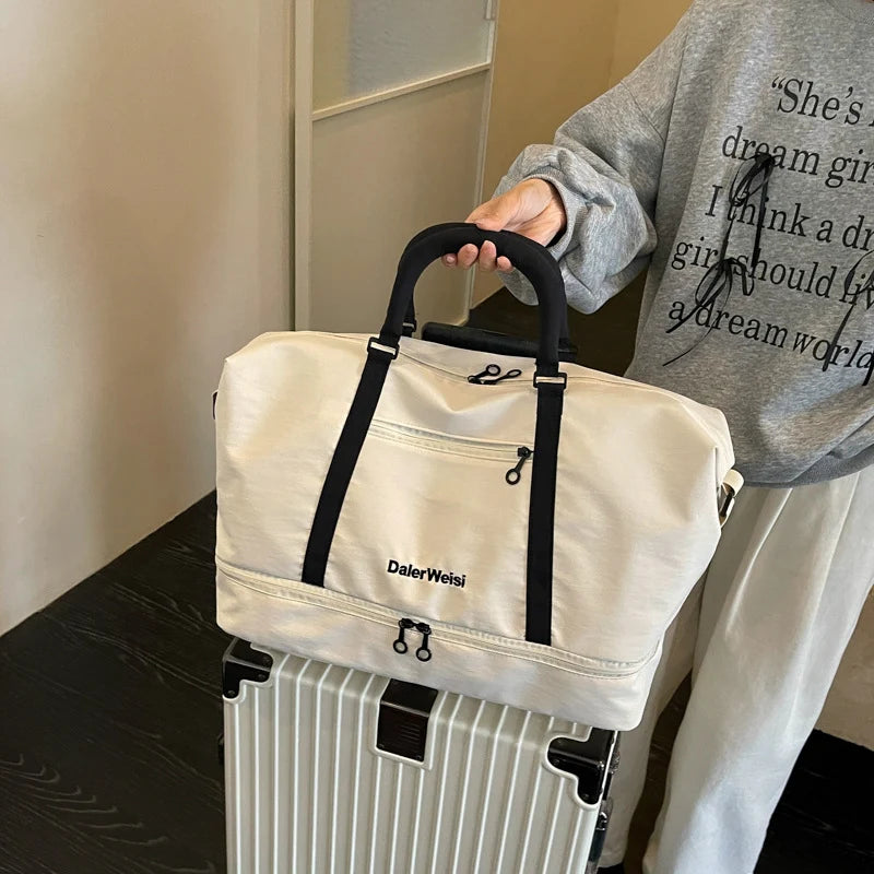Travel Duffel Bag Large Capacity Water-Resistant Padded Strap