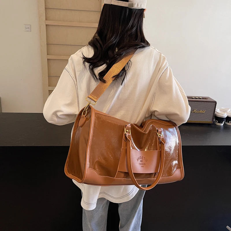 Travel Duffel Bag Leather Multiple Pockets Detachable Shoulder Strap