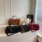 Travel Duffel Bag Leather Multiple Pockets Detachable Shoulder Strap