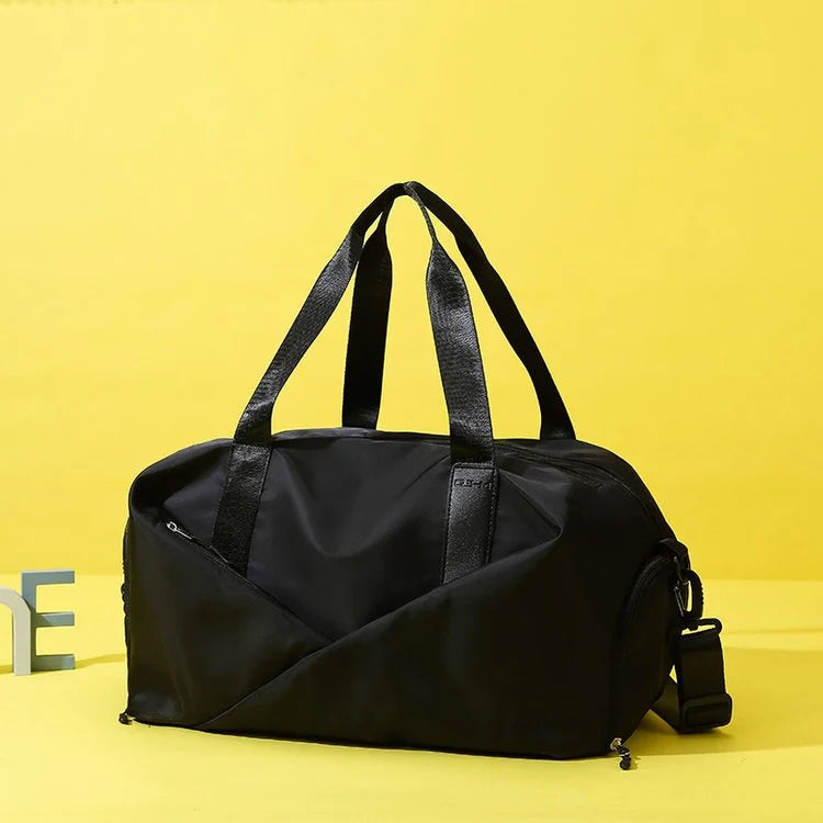 Travel Duffel Bag Spacious Water-Resistant Ergonomic Handles