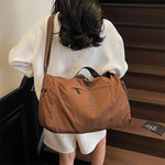 Travel Duffel Bag Water-Resistant Fabric & Multiple Pockets