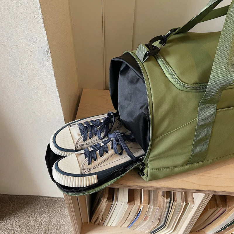Travel Duffel Bag Water-Resistant Multiple Pockets & Adjustable Shoulder Strap