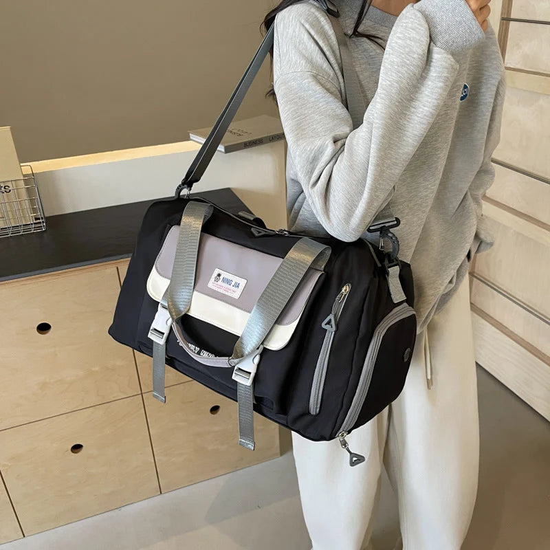 Travel Duffel Bag Water-Resistant Multiple Pockets & Padded Strap