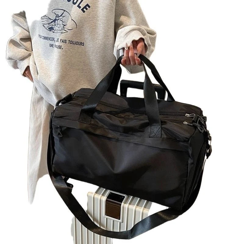 Travel Duffle Bag Spacious Water-Resistant Fabric Organized Pockets
