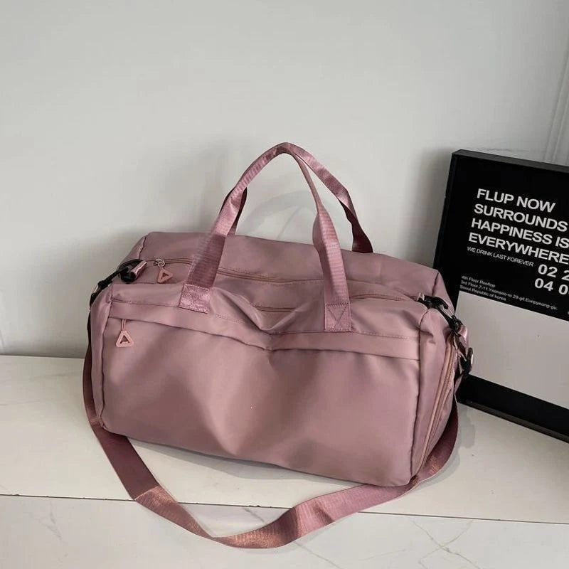 Travel Duffle Bag Spacious Water-Resistant Fabric Organized Pockets