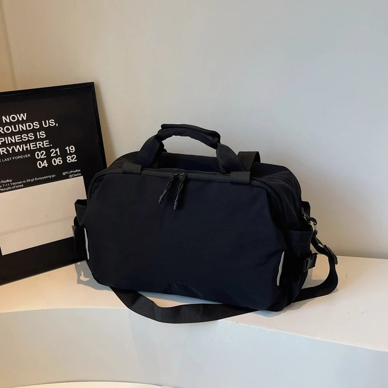 Travel Duffle Bag Structured Water-Resistant Multiple Pockets