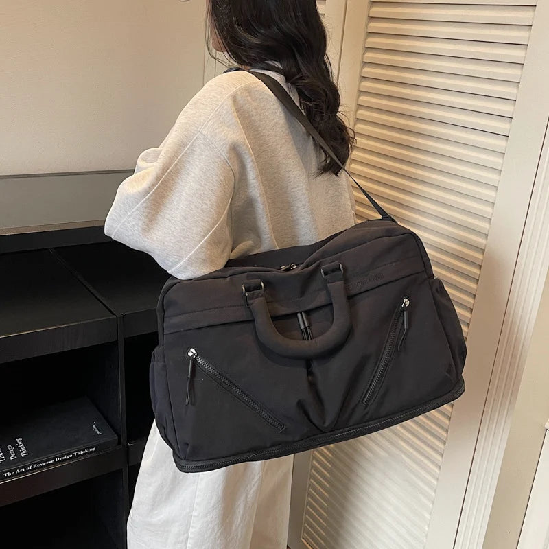 Travel Tote Water-Resistant Spacious Zippered Pockets