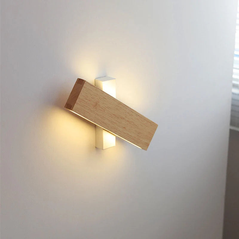 Wall Lamp 360° Swivel Integrated Warm LED Aluminum & Wood