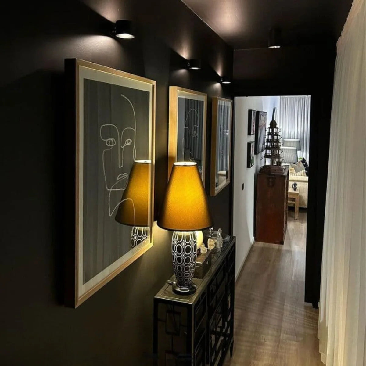 Wall Light LED 360° Rotating Touch Dimming USB-C Rechargeable