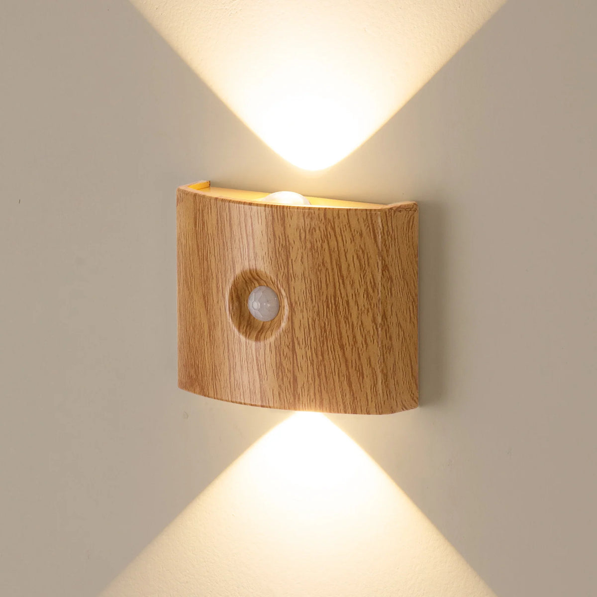 Wall Light Motion-Sensor LED Battery-Powered Automatic On/Off