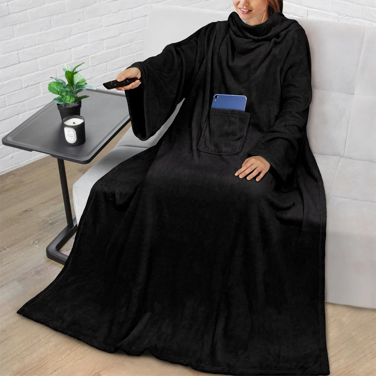 Wearable Fleece Blanket Oversized With Sleeves & Front Pocket