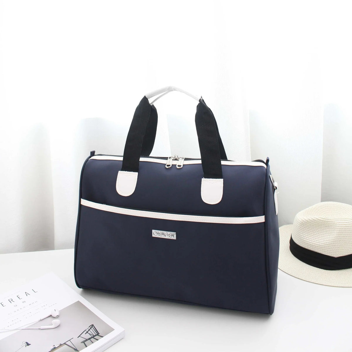 Weekender Duffel Bag Elephant Print & Detachable Shoulder Strap