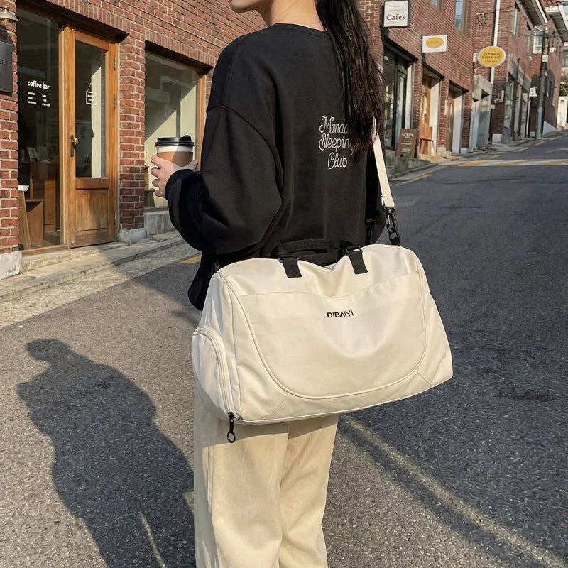 Weekender Duffel Bag Water-Resistant Multiple Pockets & Padded Strap