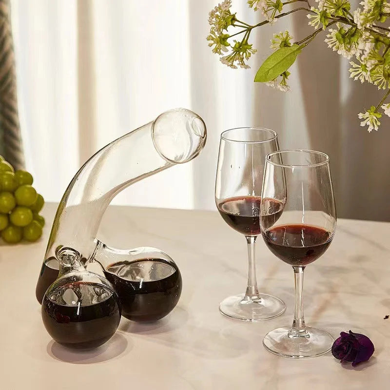 Wine Decanter Curved Glass Aerating Design