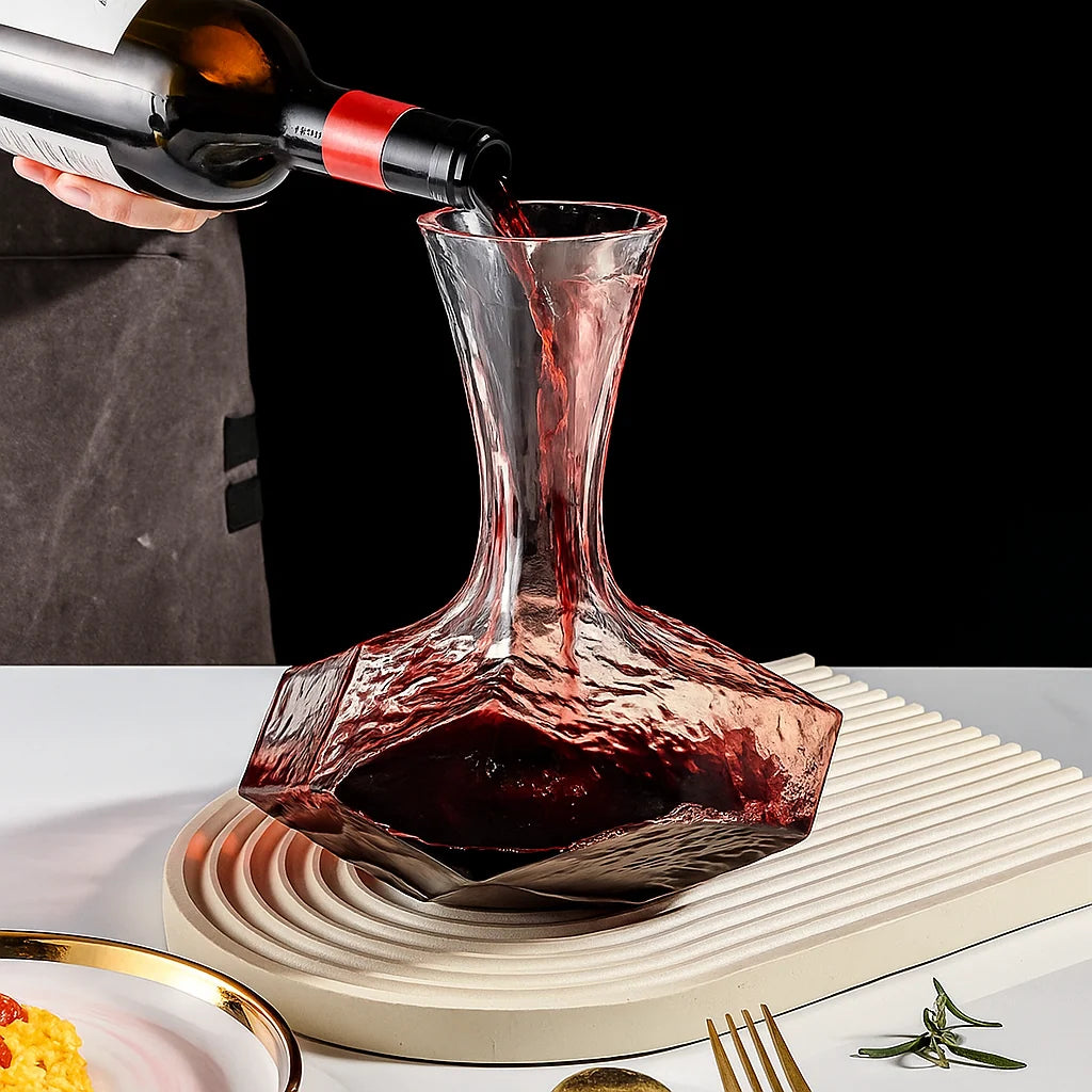 Wine Decanter Lead-Free Crystal Faceted 1450ml